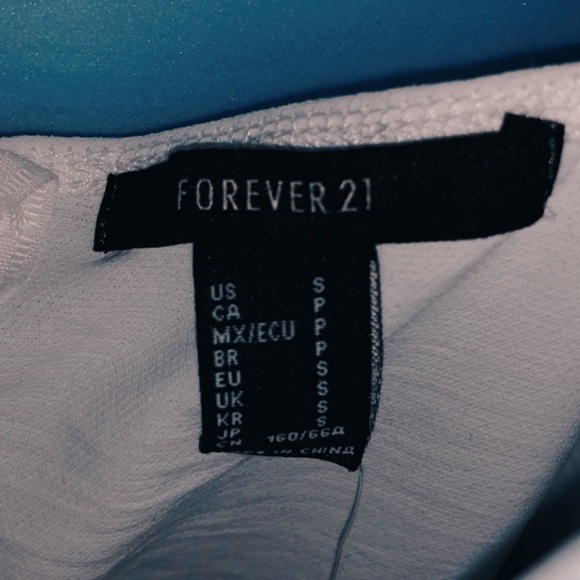 Cream Romper/ Jumpsuit *NWT* - Picture 5 of 5